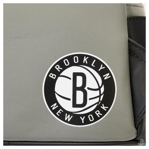 Loungefly Mini sac à dos Brooklyn Nets Patch Icons NBA (National Basketball Association) (NBA (National Basketball Association))