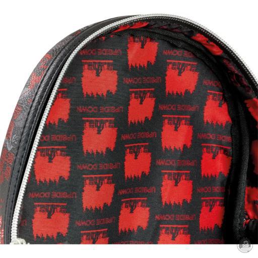 Loungefly Mini sac à dos Demogorgon Impression Intégrale Stranger Things (Stranger Things)