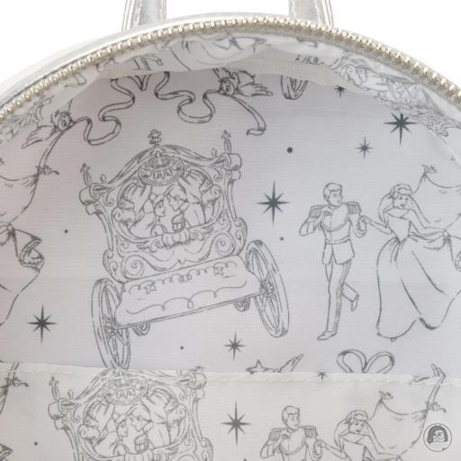 Loungefly Mini sac à dos Heureux pour Toujours Cendrillon (Disney) (Cendrillon (Disney))