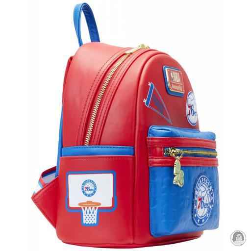 Loungefly Mini sac à dos Philadelphia 76ers Patch Icons NBA (National Basketball Association) (NBA (National Basketball Association))