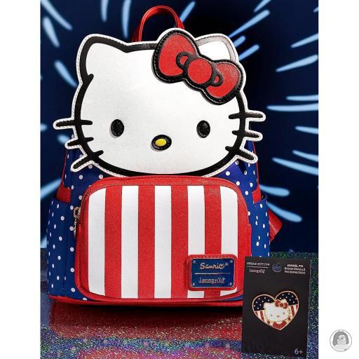 Loungefly Pin Patriotique Sanrio (Sanrio)