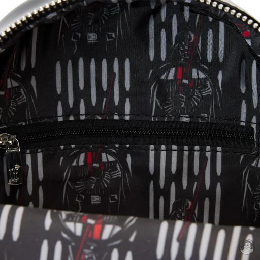 Loungefly Sac à bandoulière Casque de Dark Vador Cosplay Star Wars (Star Wars)